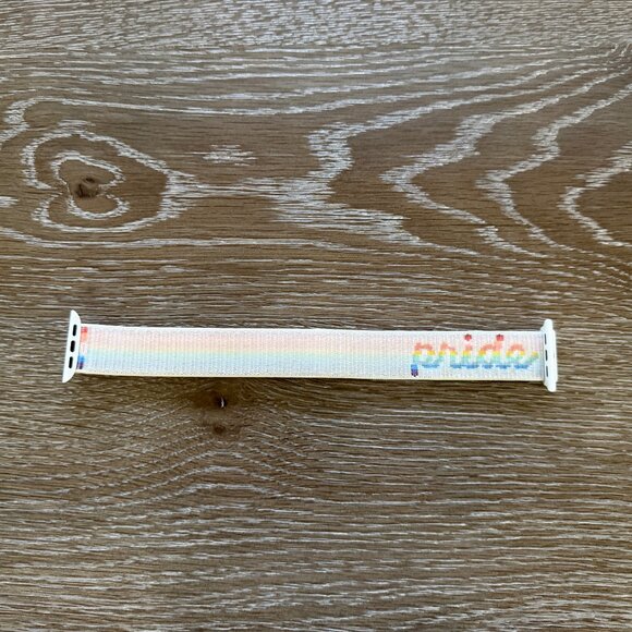 EUC Unisex Apple Watch adjustable watchband pride rainbow 41MM - Picture 1 of 3
